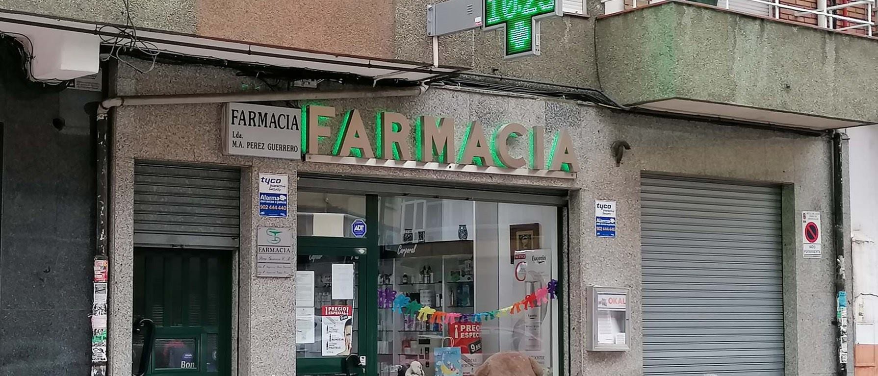 Exterior de farmacia